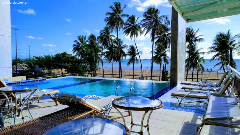Descubra o Netuanah Praia Hotel em João Pessoa - O Refúgio Perfeito à Beira-Mar