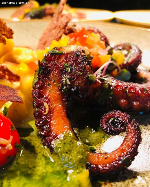 Quintal Restô: Experiência Gastronômica Exclusiva em João Pessoa