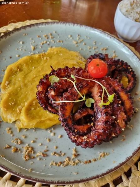 Restaurante Araçá: Delícias do mar no coração do Marceneiro